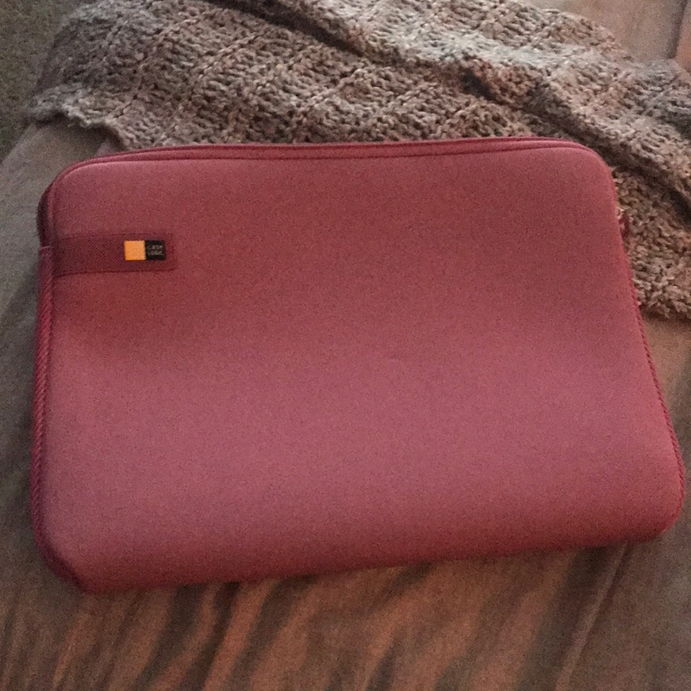 Case Logic 15in Laptop Bag